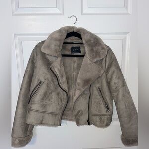 Gray Suede / Faux Fur Cropped Moto Jacket - Stradivarius, Women’s Small
